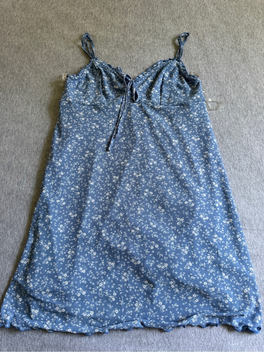 American Eagle Outfitters Light Blue Floral Sip Dress